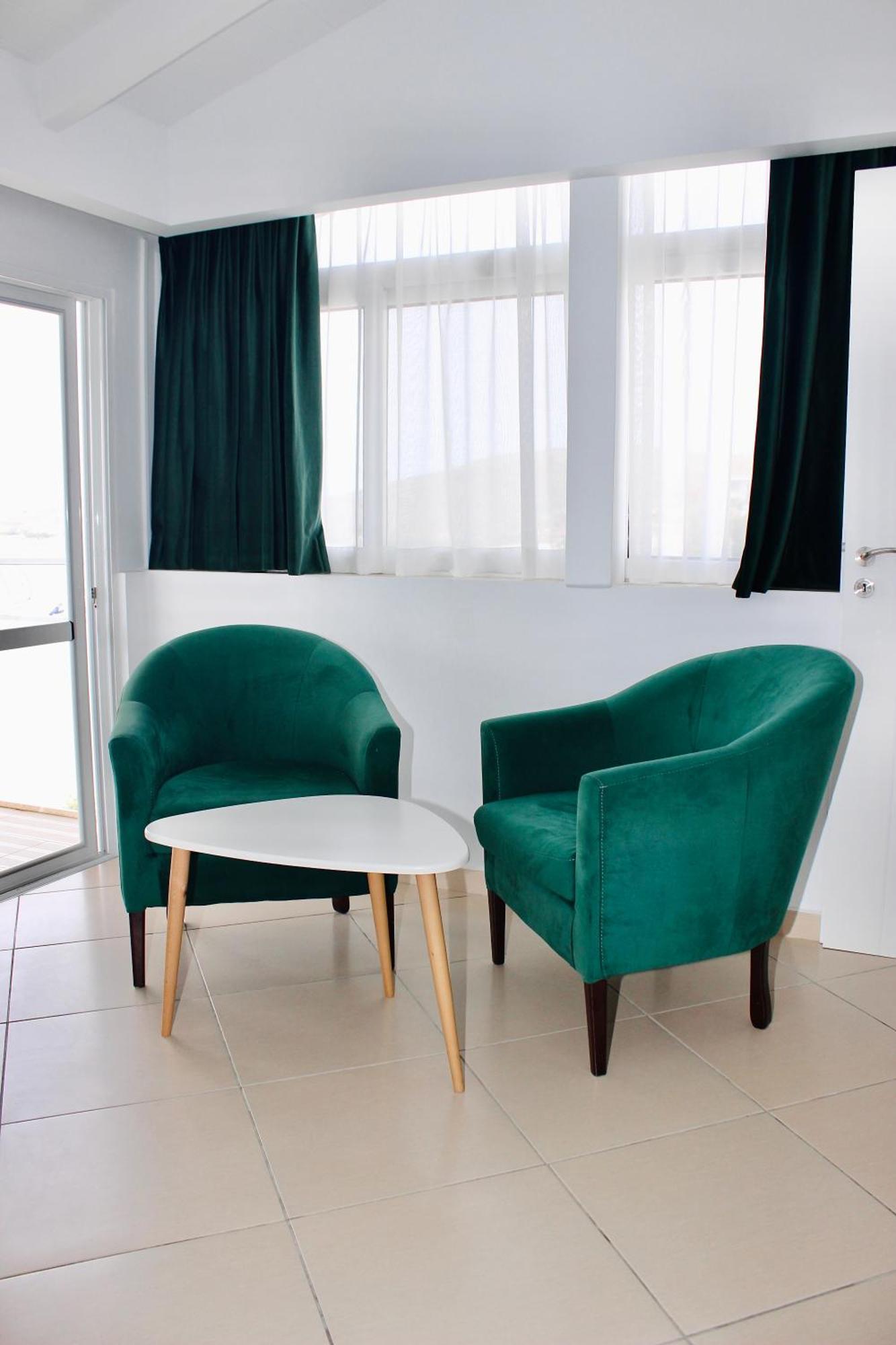 Qeparo Napolon Complex Hotel Екстериор снимка